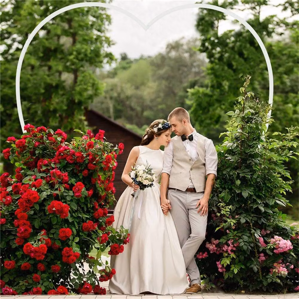 NESTLUNE White Metal Heart Shape Wedding Arch and Flower Balloon Frame, W/D/H: 100 x 15 x 100 cm – 2
