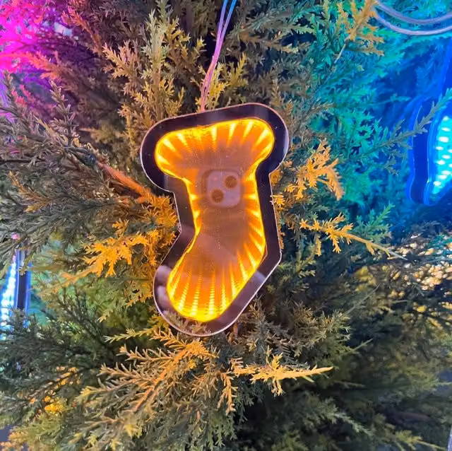 Leaper Style 1 LED Christmas Decoration Night Light in Yellow