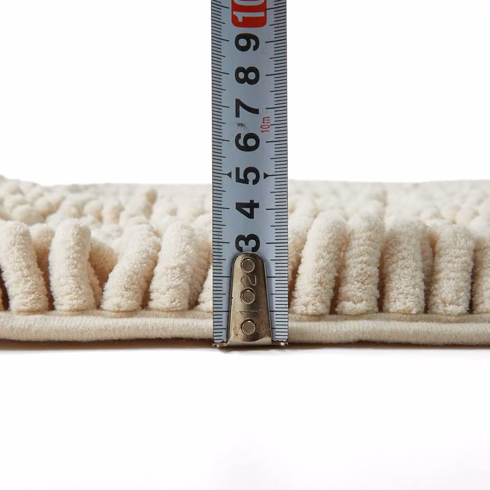 GAVENO CAVAILIA Faux Fur Bath Mat in Mocha, W/D/H: 80 x 50 x 2.54 cm – 2