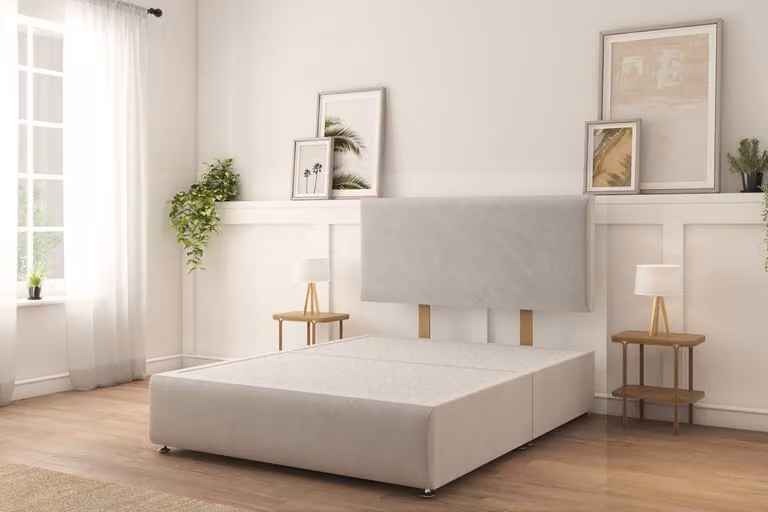 Sloomy Rutherford Plush Divan Bed Set in Silver Velvet with 26 inch Strutted Headboard and 12 inch Matching Footboard, Single, W/D/H: 90 x 200 cm