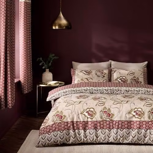 Catherine Lansfield Kashmir Paisley Floral Reversible King Duvet Cover and Pillowcase Set in Multicolour – 1