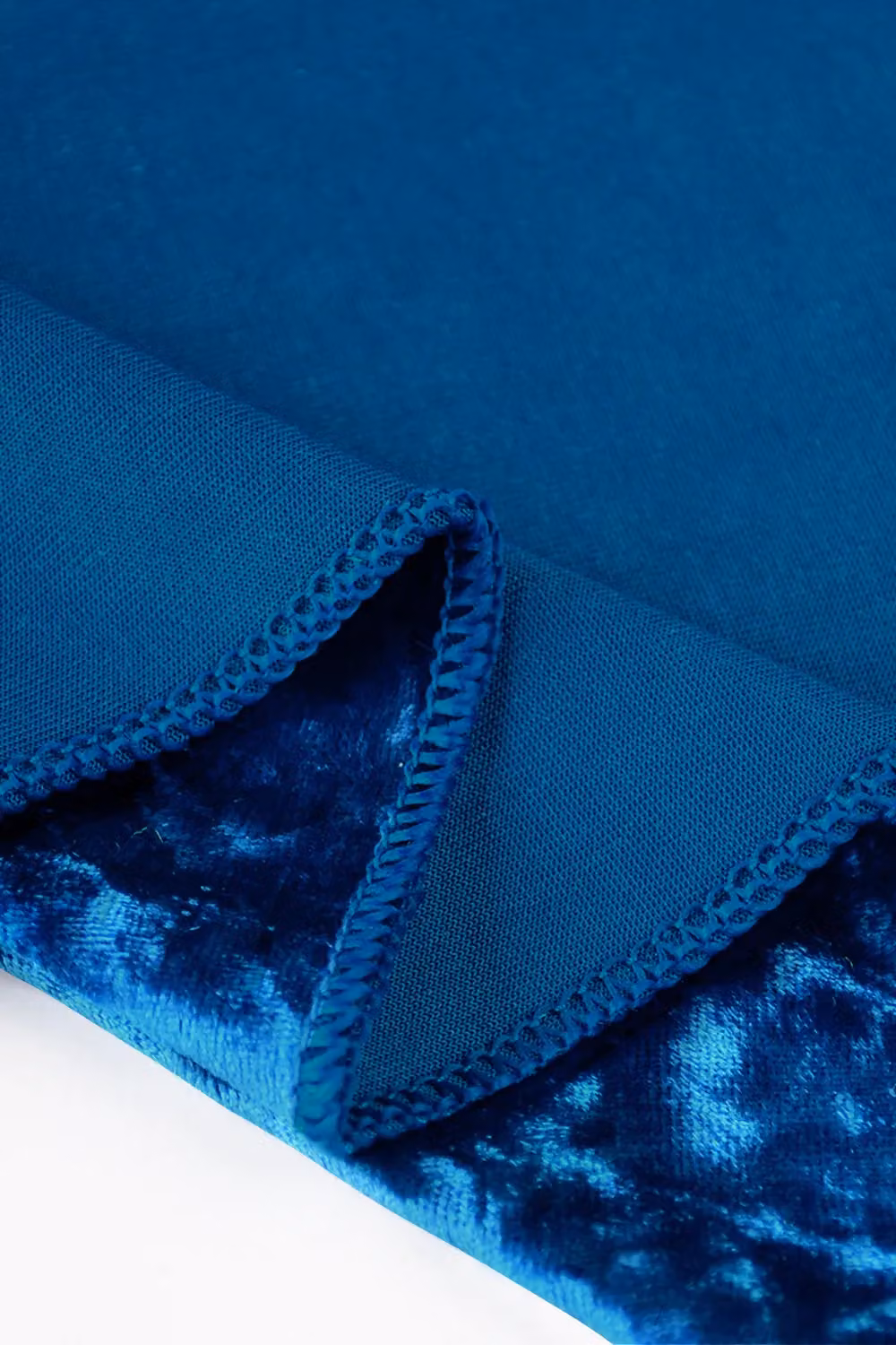 Neel Blue Diamond Velvet Napkin in Blue, 20 x 20 Inch – 3