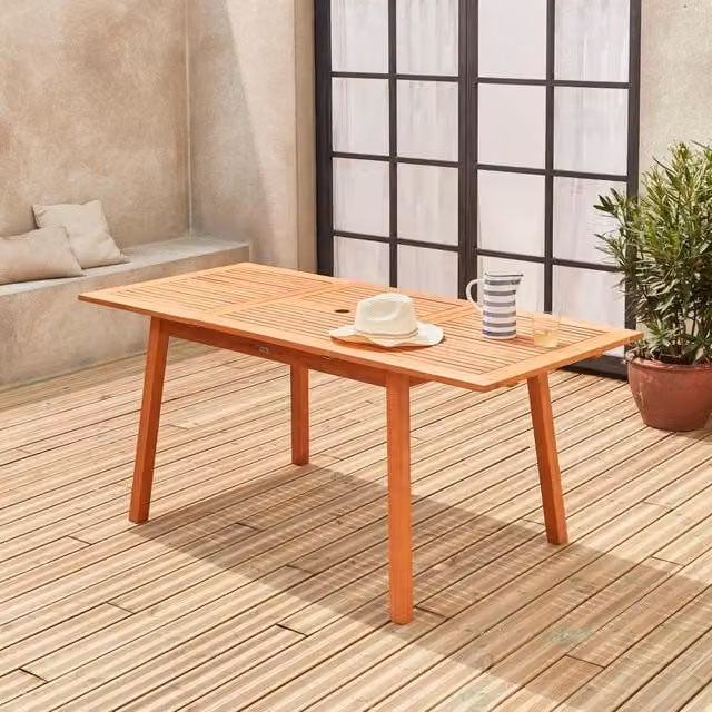 Sweek Extendable 6 to 8-Seater Rectangular Wooden Garden Table in Light Brown