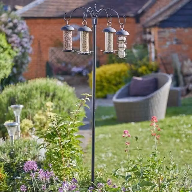 Garden Mile Quartet Bird and Wildlife Feeding Station in Black Metal