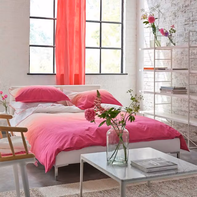 Designers Guild Savoie Cotton Percale Duvet Cover Bedding Set in Pink and White