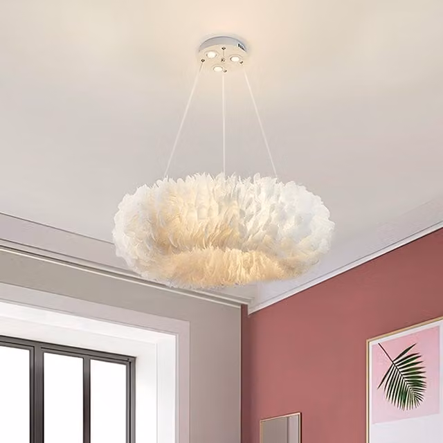 Komore White Feather Pendant Light