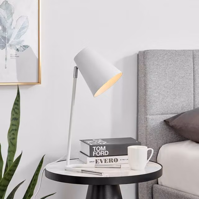 Furnitureboxuk IVO Adjustable Industrial Table Lamp with Bulb in White and Silver