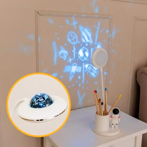 ValueLights Tom Spaceman Adjustable Projector Astronaut Night Light in White and Multicolour – 2