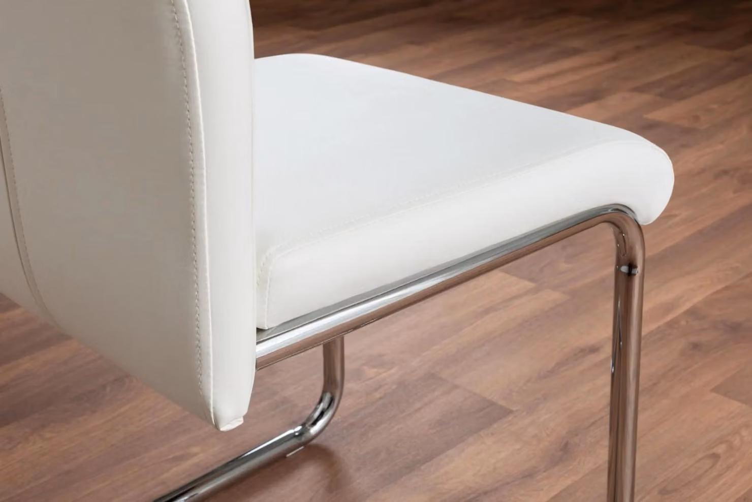 FurnitureboxUK Adley Grey Concrete Effect Round Dining Table and 4 White Lorenzo Faux Leather Chairs – 2