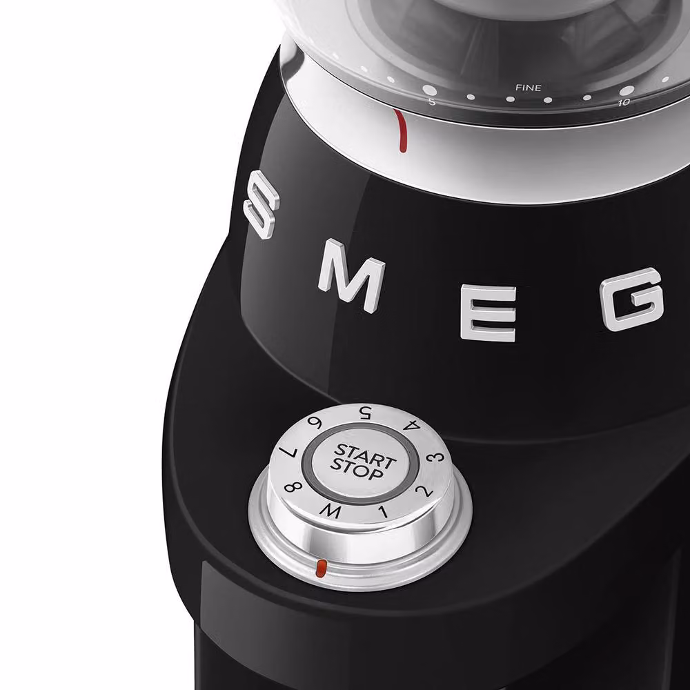 Smeg Black Espresso Coffee Machine with Lever and Ground Coffee Functionality – 1