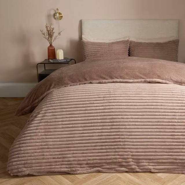 OHS Ribbed Faux Fur Duvet Cover and Bedding Set in Beige, King Size (W: 180 cm, L: 200 cm)