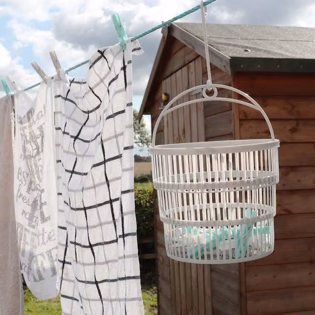 JVL Collapsible Plastic Peg Basket with 150 Strong Hold Pegs in Grey