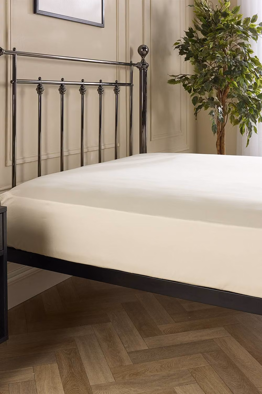 Hotel Pure Luxury 4 Star Cotton Percale Fitted Sheet in Beige, W/D/H: 200 x 200 cm – 2