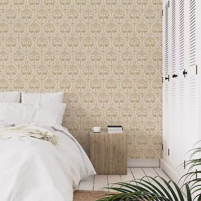 Grandeco Timeless Flamingo Trellis Wallpaper in Beige and Gold