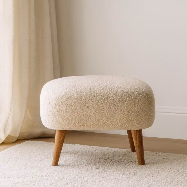 Aosom UK Solid Mango Wood Bouclé Square Footstool in Brown and Beige, W/D/H: 40 x 40 x 35 cm