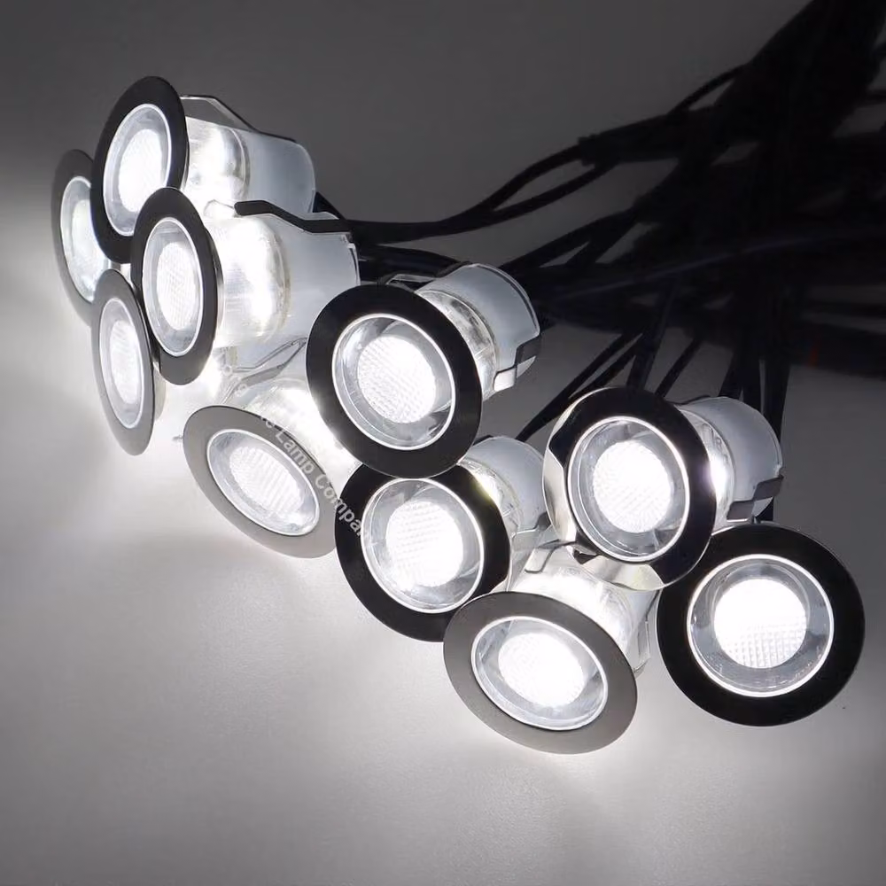 SPETLEK Round Indoor LED Plinth Lights in Silver, Cool White, Diameter: 3 cm – 3