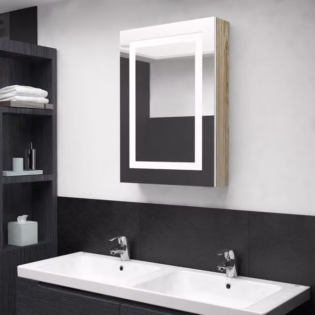 Berkfield Home LED Bathroom Mirror Cabinet in White and Oak, W/D/H: 50 x 13 x 70 cm