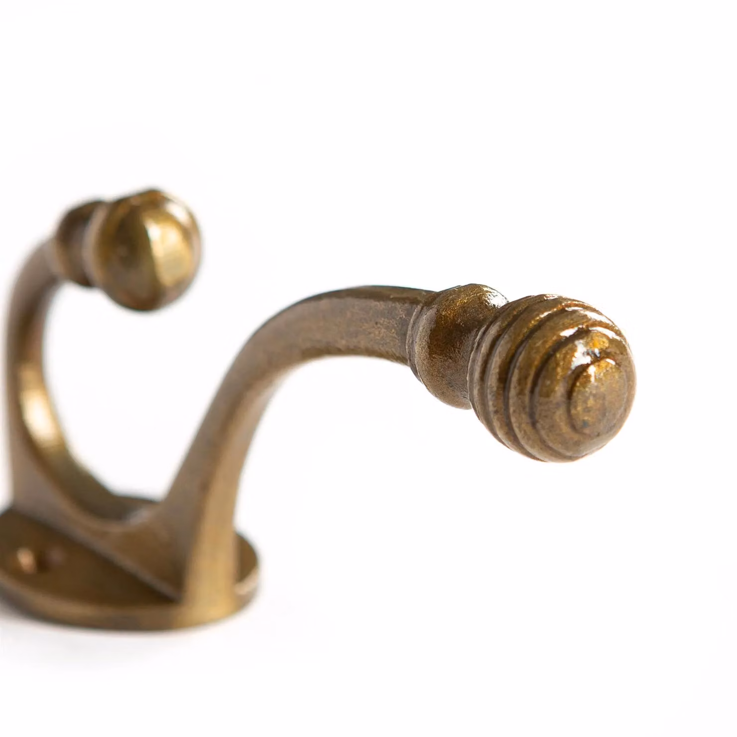 Hammer and Tongs Ball End Hat and Coat Hook in Gold, H135mm x W35mm – 2