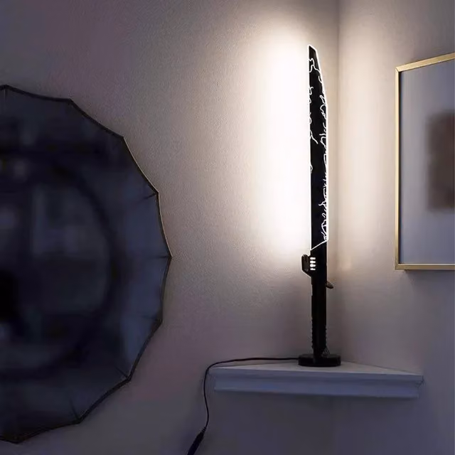 Menkind Star Wars Darksaber Adjustable Brightness USB Desk Light in Black – 2