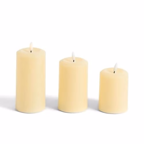 OHS Set of 3 Battery Operated Flameless LED Pillar Candles with Flickering Effect in Cream – 2