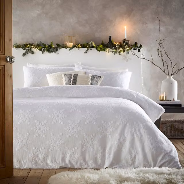 Make it a Home Snowflake Tufted White Cotton Percale Duvet Cover Set, 90 x 200 cm