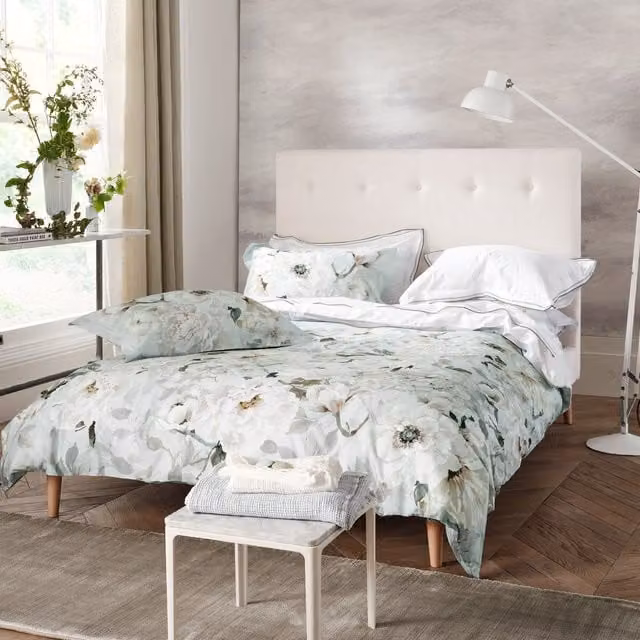 Designers Guild Fleur Blanche Reversible Floral Mako Satin Cotton Duvet Cover Set in White, Grey and Blue