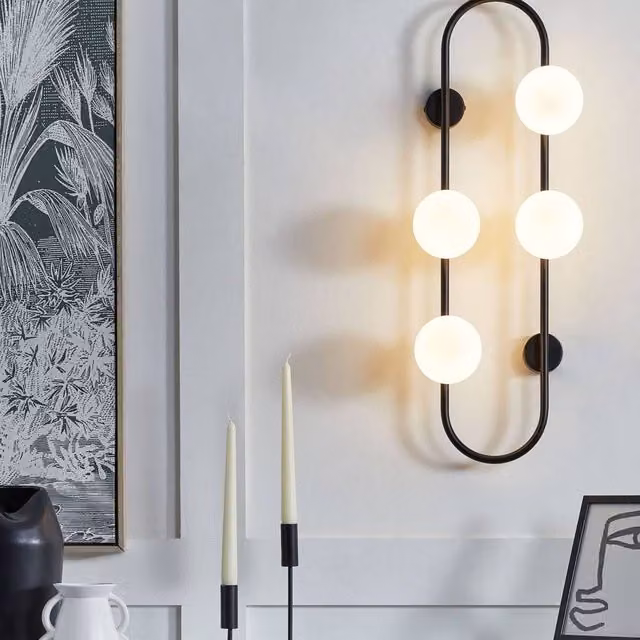 Wyld and Coco Ring Wall Lamp in Black Metal with Four Transparent Glass Globes, 70 cm – 1