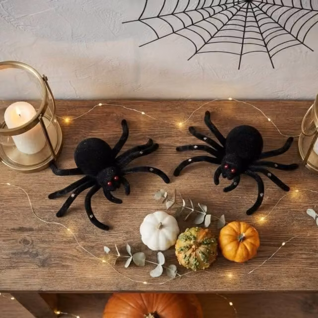 Garden Greatness 2 Pack Giant Furry Halloween Spiders in Black and Multicolour