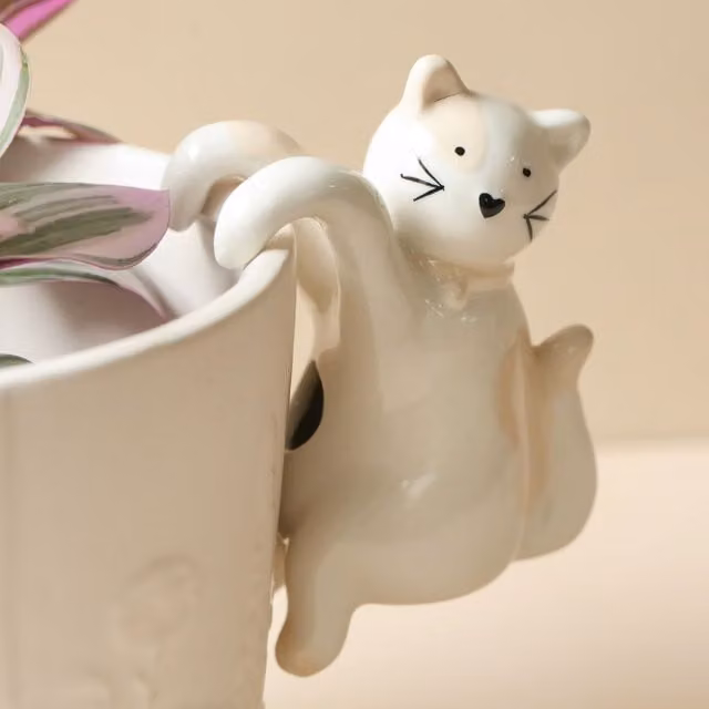 Lisa Angel Women's White Ceramic Cat Hanging Planter