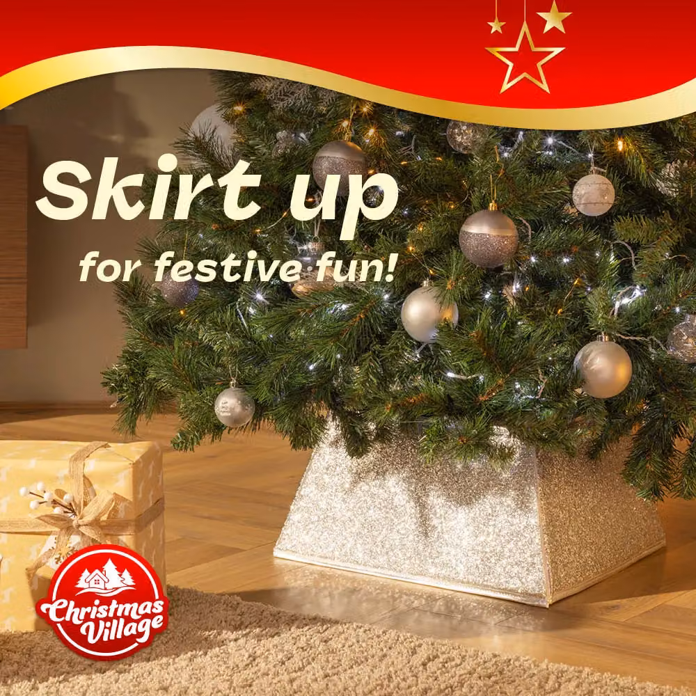 Christmas Village Glitter Square Christmas Tree Skirt in Silver and Gold, W: 48 cm x D: 48 cm – 2