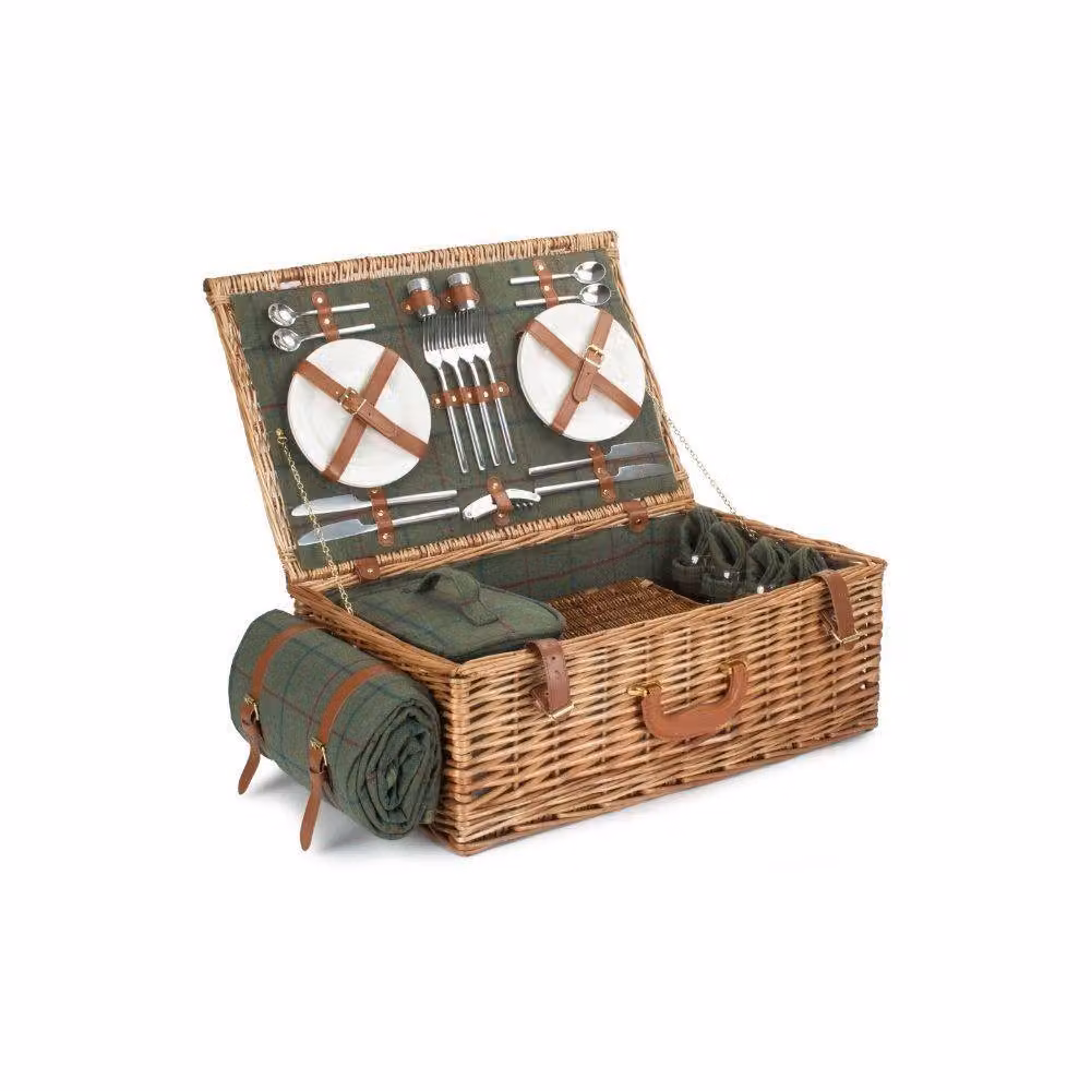 Red Hamper Deluxe Wicker Picnic Basket with Green Tweed Lining for 4 People – 2