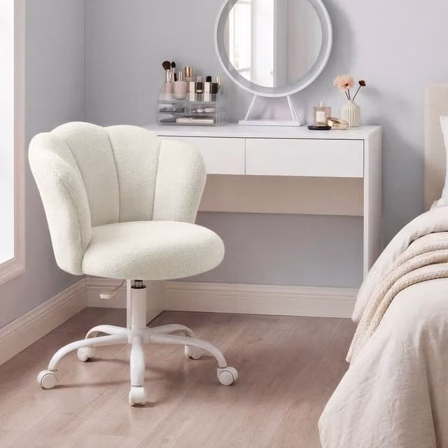 SONGMICS White Petal Adjustable Swivel Task Chair in White Bouclé Fabric