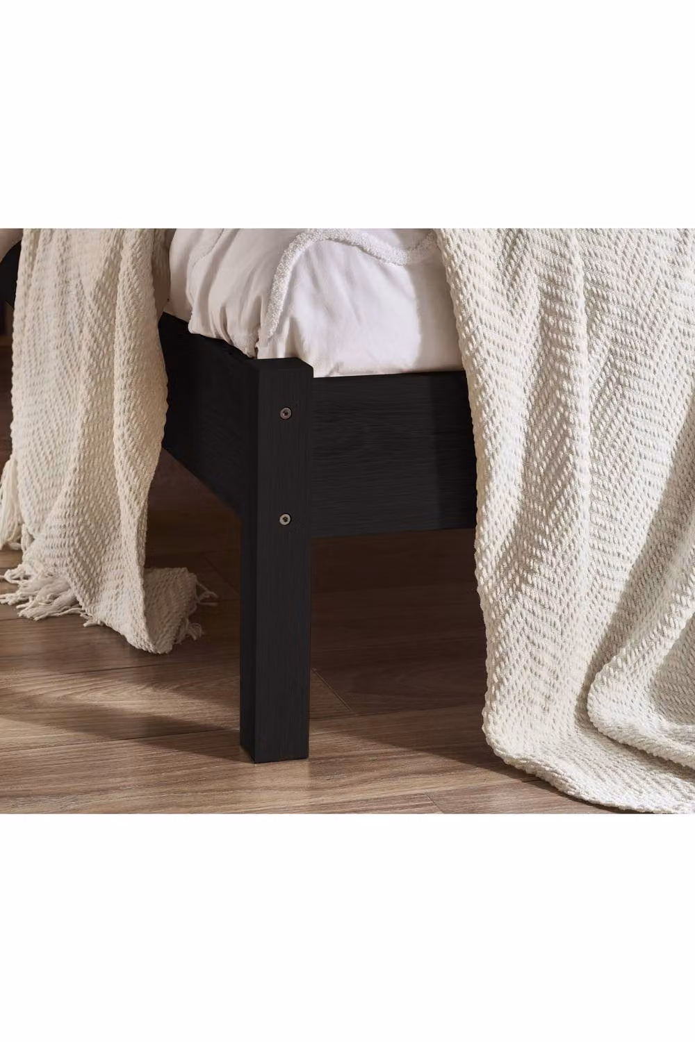 Julian Bowen Padstow Black Rattan Effect Solid Wood Double Bed Frame 140 x 200 cm – 5