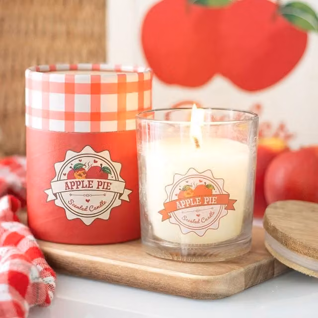 Kingsbury Gifts Apple Pie Scented Jar Candle, White, 28 Hour Burn Time
