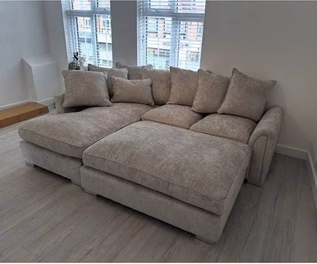 Home & Love Chiswick L Shape Cinema Scatterback Corner Sofa in Grey Truffle with Matching Ottoman – 1