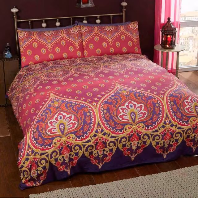 Rapport Home Asha Ethnic Graphic Polycotton Duvet Cover and Pillowcase Set in Red