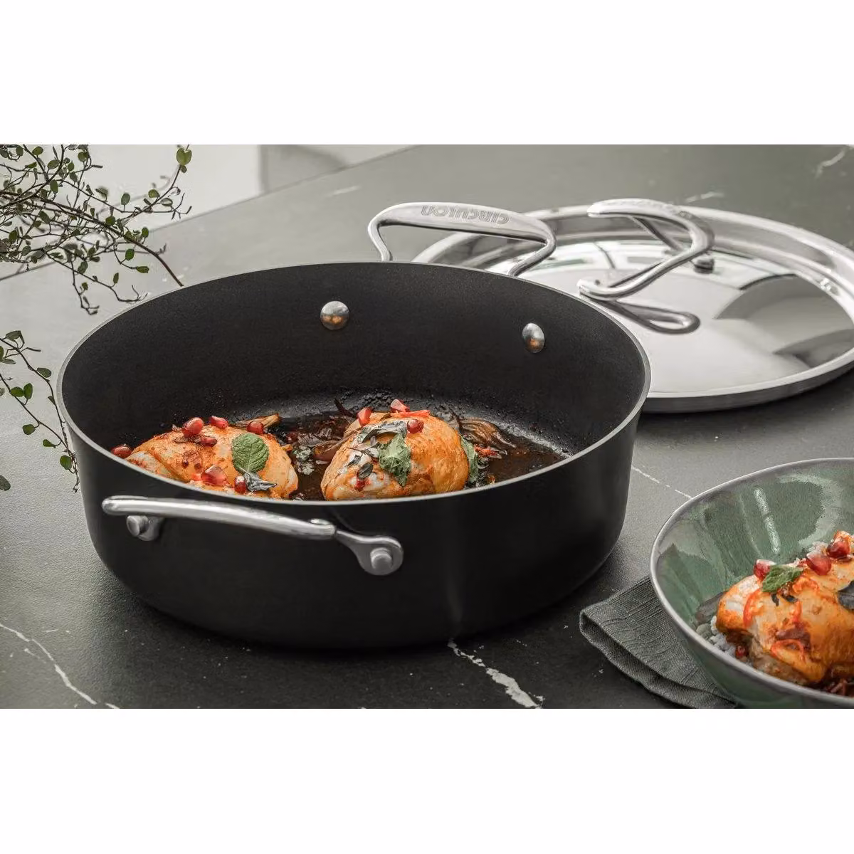 Circulon Style Sauté Non Stick Frying Pan, Black, Diameter: 24 cm – 4