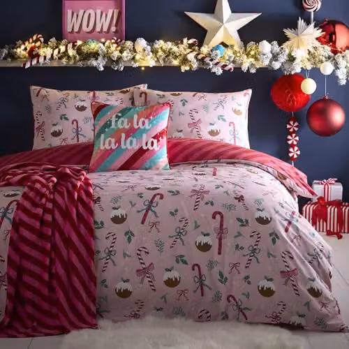 Fusion Candy Stripe Festive Striped Fleece Throw in Pink, W/D/H: 120 x 150 cm – 2