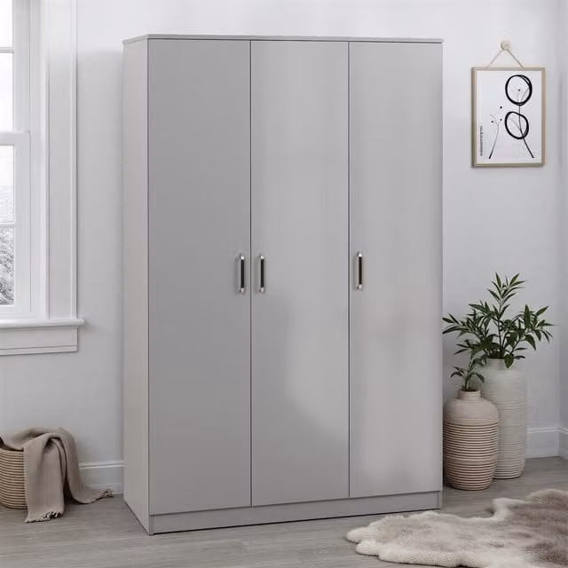 Seconique Dakota 3 Door Wardrobe in Matt Light Grey