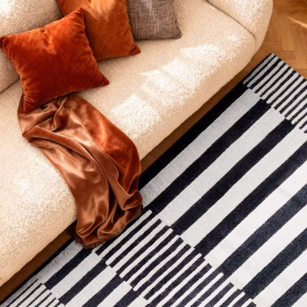 Ted Baker Stryve Woollen Geometric Living Room Rug in Black and White, W: 200 cm, D: 290 cm – 2