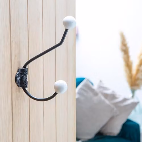 Hammer and Tongs Ceramic Ball Hat and Coat Hook, White, W: 5 cm, H: 18 cm – 2