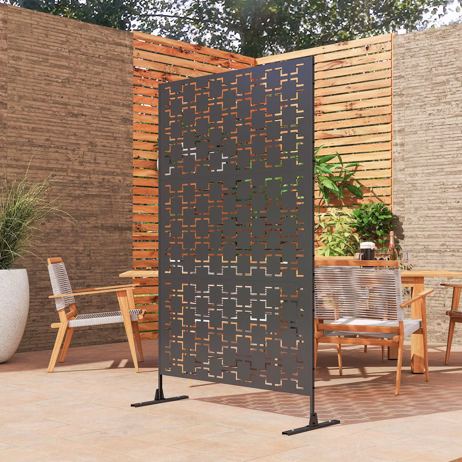 Outsunny Black Powder-Coated Metal Decorative Privacy Screen and Outdoor Trellis Divider, H: 198.0 cm x W: 122.0 cm x D: 45.0 cm – 8