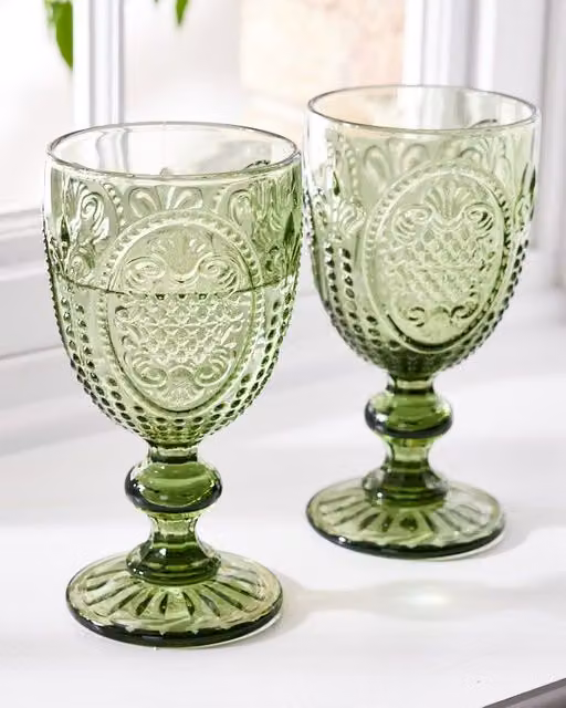 Dibor Set of 2 Green Vintage Luxury Wine Glasses, 310ml per glass