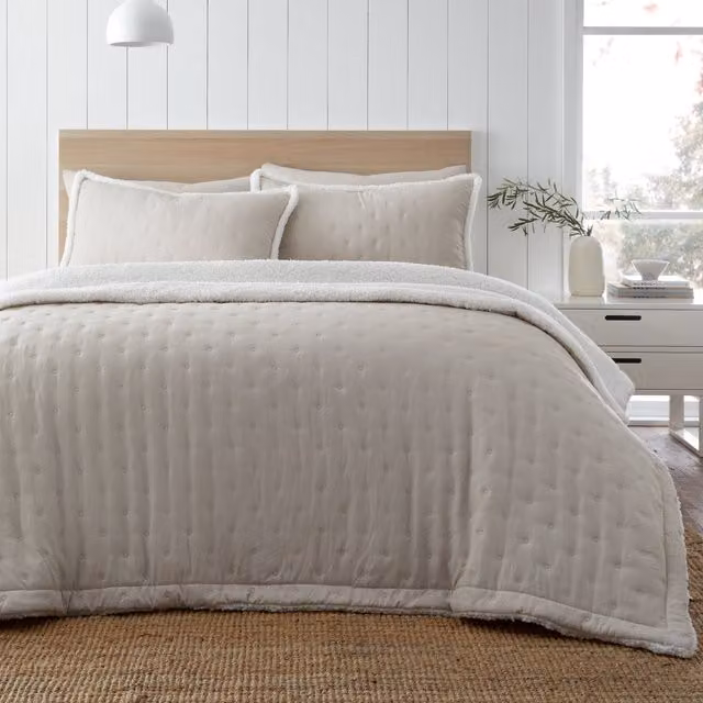 Catherine Lansfield Cosy Nori Sherpa Quilted Bedspread, Beige, W: 220 cm, D: 230 cm