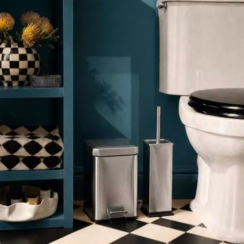 Harbour Housewares Pack of 2 Square Stainless Steel Toilet Brushes and Holders in Silver – 6