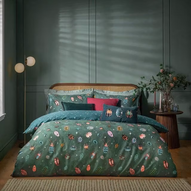Make it a Home Reversible Animal and Star Print Duvet Cover Set, Multicolour and Green, 90 x 200 cm