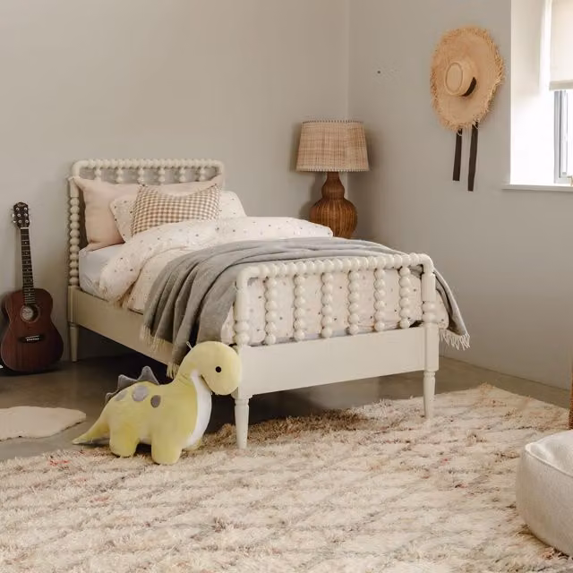 Cromwell Bobbin Bed in Linen Cream, Single, W/D/H: 90 x 190 cm