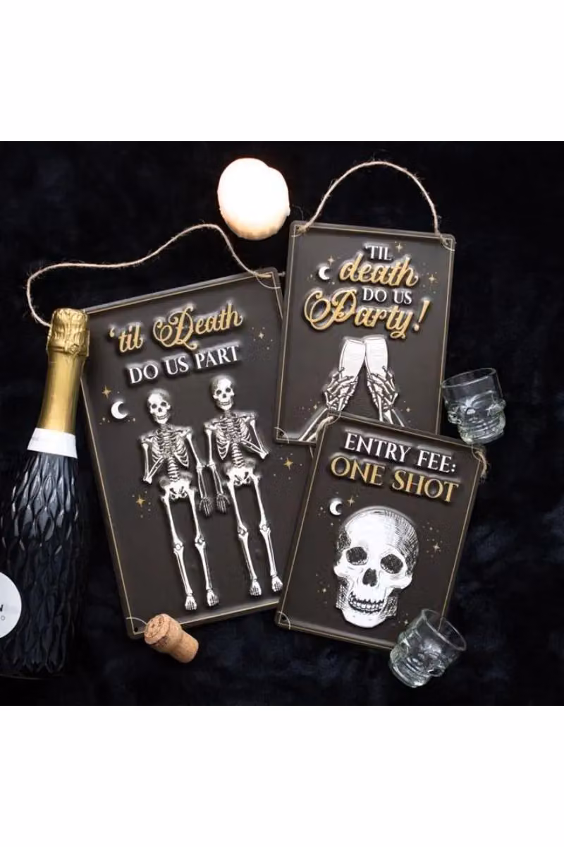 Something Different Wholesale Gothic Metal Hanging Sign in Black and Brown – 8
