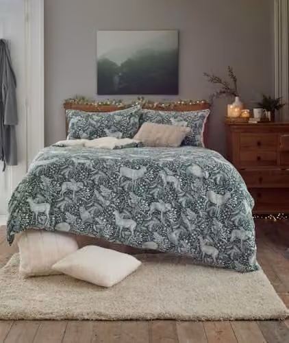 Deyongs Woodland Folk Printed Cotton Rich Duvet Cover and Pillowcase Set with Graphic Animal Design in Grey or Green, W: 140 cm, L: 200 cm