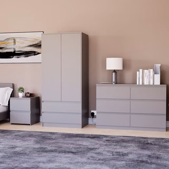 Vida Designs Denver Bedroom Set in Grey